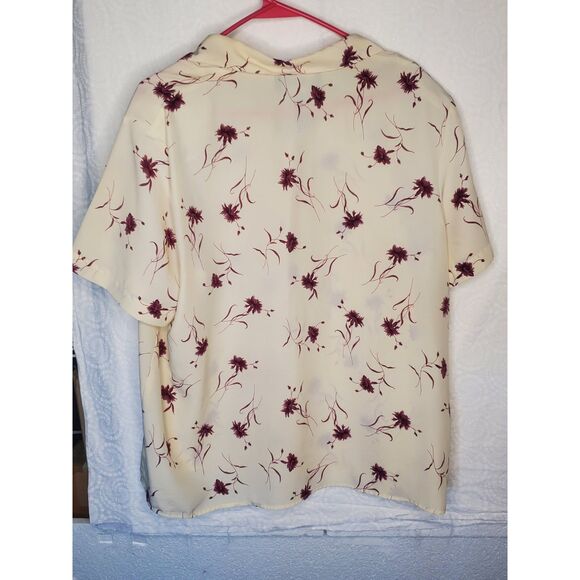 Sag Harbor Cream and Pink Poppy Blossoms XL Retro Y2K Button Down - Picture 4 of 4